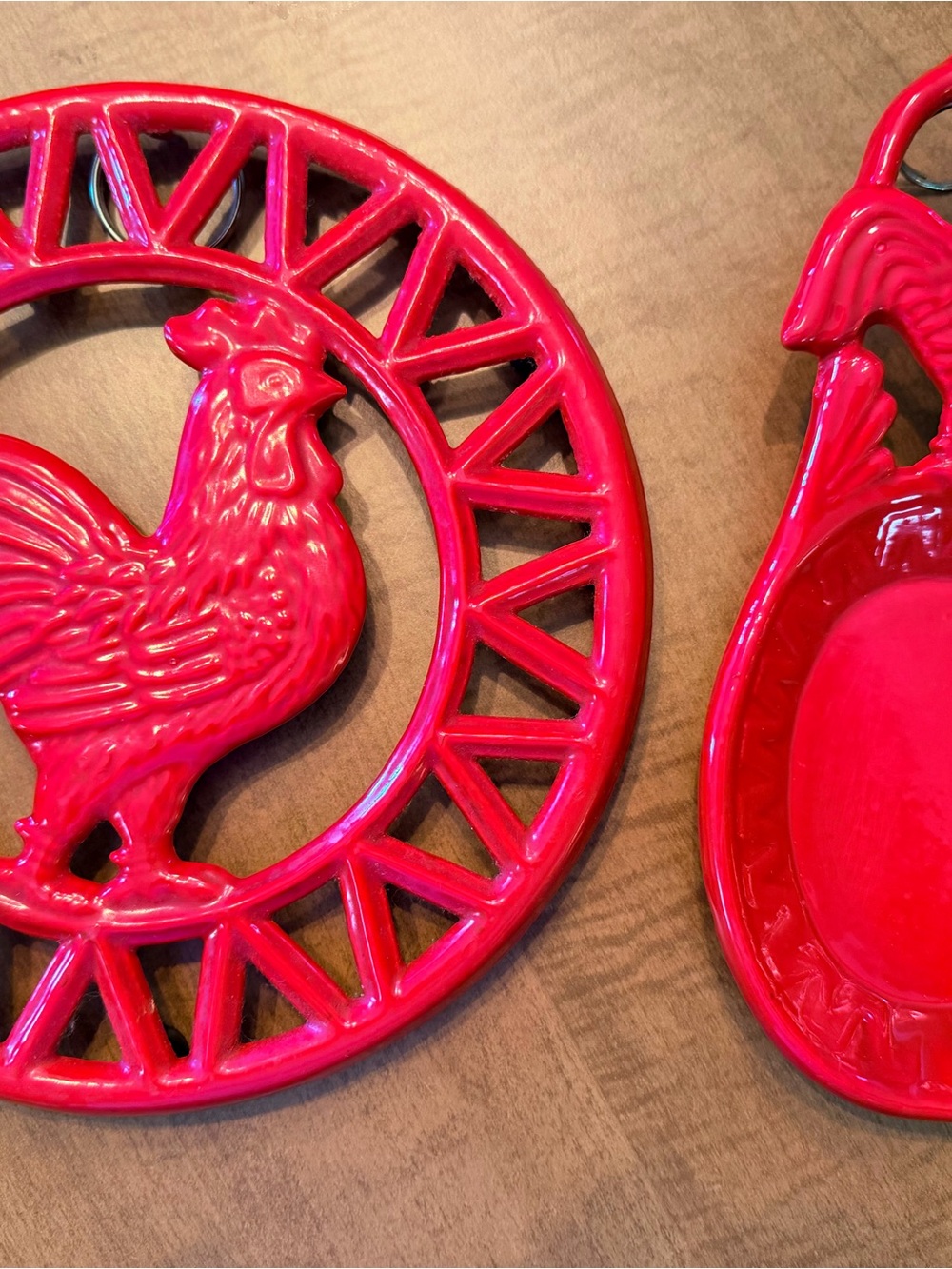Bright Red Cast Iron Rooster Trivet and Spoon Rest Set